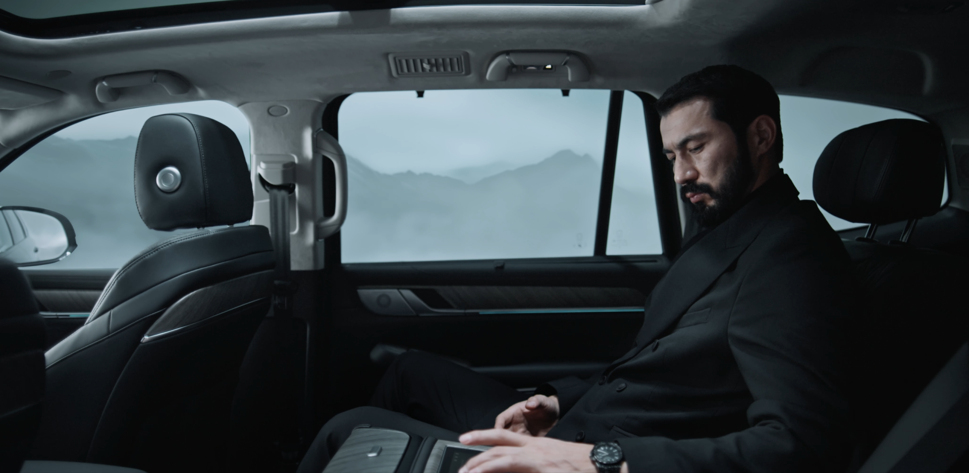 Сиденья с вентиляцией и массажем